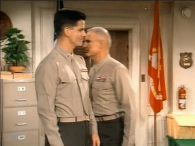 MAJOR_DAD_-_E3X19_WHEN_GUNNY_TALKS_274.jpg