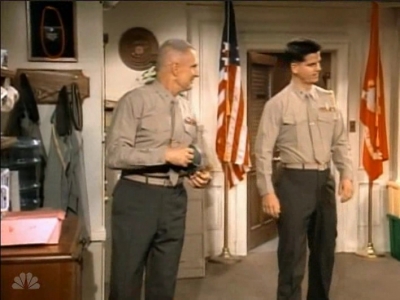MAJOR_DAD_-_E3X19_WHEN_GUNNY_TALKS_279.jpg