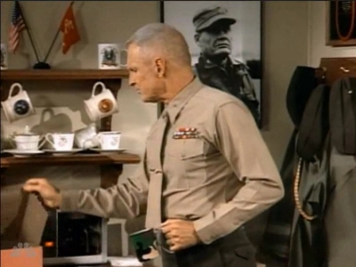 MAJOR_DAD_-_E3X19_WHEN_GUNNY_TALKS_289.jpg