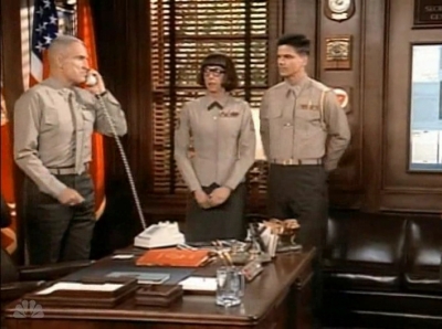 MAJOR_DAD_-_E3X23_THE_NOISY_DRILL_TEAM_538.jpg
