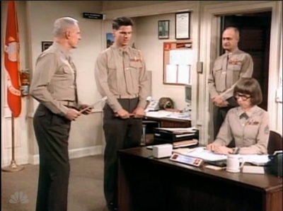 MAJOR_DAD_-_E3X24_IN_THE_BRICK_OF_TIME_031.jpg