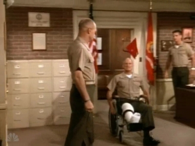 MAJOR_DAD_-_E4X01_THE_PEOPLES_CHOICE_PT_1_004.jpg