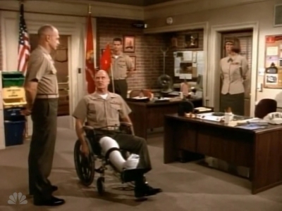 MAJOR_DAD_-_E4X01_THE_PEOPLES_CHOICE_PT_1_014.jpg
