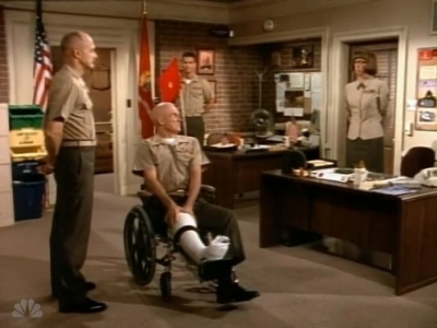 MAJOR_DAD_-_E4X01_THE_PEOPLES_CHOICE_PT_1_040.jpg