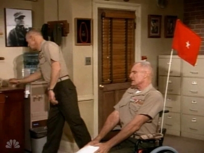 MAJOR_DAD_-_E4X01_THE_PEOPLES_CHOICE_PT_1_051.jpg