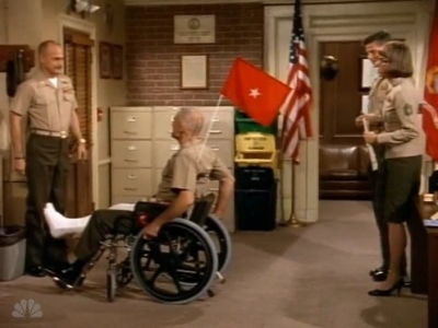 MAJOR_DAD_-_E4X01_THE_PEOPLES_CHOICE_PT_1_143.jpg