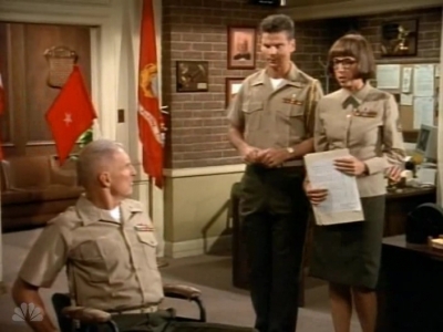 MAJOR_DAD_-_E4X01_THE_PEOPLES_CHOICE_PT_1_149.jpg