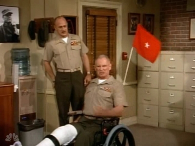 MAJOR_DAD_-_E4X01_THE_PEOPLES_CHOICE_PT_1_159.jpg