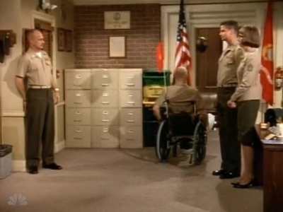 MAJOR_DAD_-_E4X01_THE_PEOPLES_CHOICE_PT_1_220.jpg