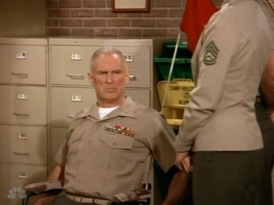 MAJOR_DAD_-_E4X01_THE_PEOPLES_CHOICE_PT_1_236.jpg
