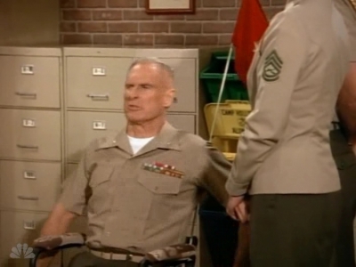 MAJOR_DAD_-_E4X01_THE_PEOPLES_CHOICE_PT_1_240.jpg
