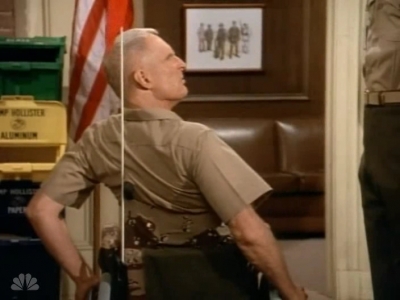 MAJOR_DAD_-_E4X01_THE_PEOPLES_CHOICE_PT_1_255.jpg
