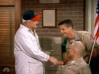 MAJOR_DAD_-_E4X01_THE_PEOPLES_CHOICE_PT_1_354.jpg
