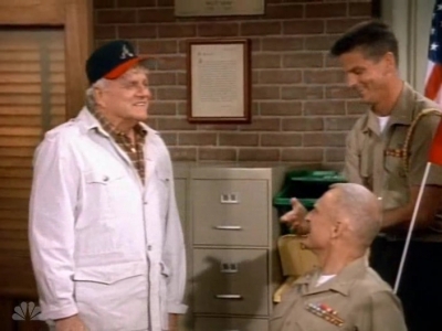 MAJOR_DAD_-_E4X01_THE_PEOPLES_CHOICE_PT_1_359.jpg
