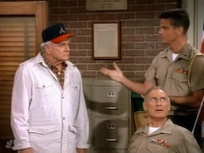 MAJOR_DAD_-_E4X01_THE_PEOPLES_CHOICE_PT_1_369.jpg