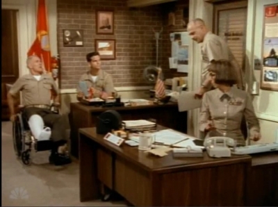 MAJOR_DAD_-_E4X02_THE_PEOPLES_CHOICE_PT_2_017.jpg