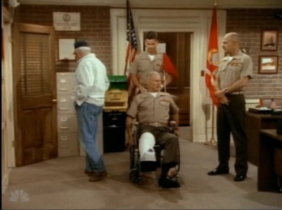 MAJOR_DAD_-_E4X02_THE_PEOPLES_CHOICE_PT_2_127.jpg