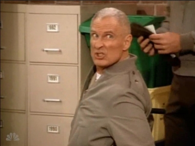 MAJOR_DAD_-_E4X03_HERES_LOOKING_AT_YOU_POL_026.jpg