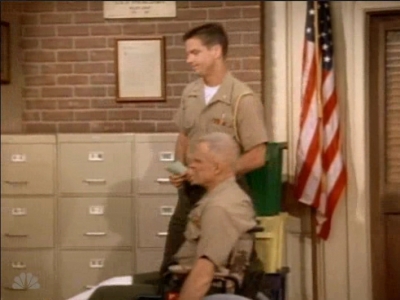 MAJOR_DAD_-_E4X03_HERES_LOOKING_AT_YOU_POL_034.jpg