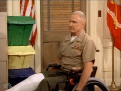 MAJOR_DAD_-_E4X03_HERES_LOOKING_AT_YOU_POL_035.jpg