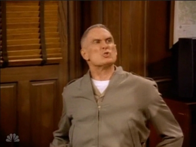 MAJOR_DAD_-_E4X03_HERES_LOOKING_AT_YOU_POL_159.jpg