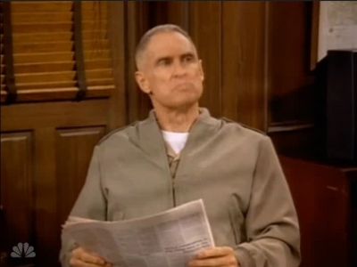 MAJOR_DAD_-_E4X03_HERES_LOOKING_AT_YOU_POL_186.jpg