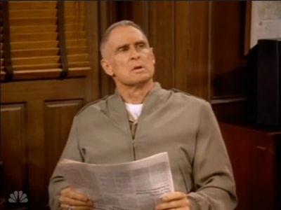 MAJOR_DAD_-_E4X03_HERES_LOOKING_AT_YOU_POL_187.jpg