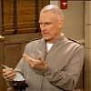 MAJOR_DAD_-_E4X03_HERES_LOOKING_AT_YOU_POL_124.jpg
