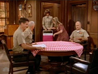 MAJOR_DAD_-_E4X04_CATERED_AFFAIR_121.jpg