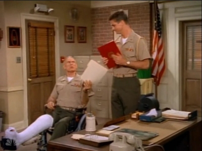 MAJOR_DAD_-_E4X04_CATERED_AFFAIR_206.jpg