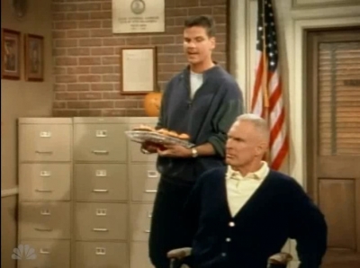 MAJOR_DAD_-_E4X05_THERES_NO_PLACE_LIKE_FARLOW_016.jpg