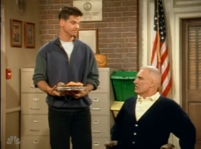 MAJOR_DAD_-_E4X05_THERES_NO_PLACE_LIKE_FARLOW_019.jpg