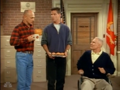 MAJOR_DAD_-_E4X05_THERES_NO_PLACE_LIKE_FARLOW_027.jpg