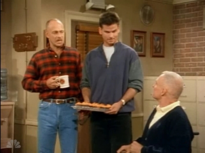 MAJOR_DAD_-_E4X05_THERES_NO_PLACE_LIKE_FARLOW_041.jpg