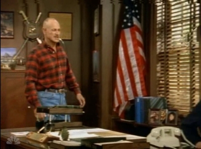 MAJOR_DAD_-_E4X05_THERES_NO_PLACE_LIKE_FARLOW_139.jpg
