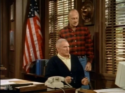 MAJOR_DAD_-_E4X05_THERES_NO_PLACE_LIKE_FARLOW_147.jpg