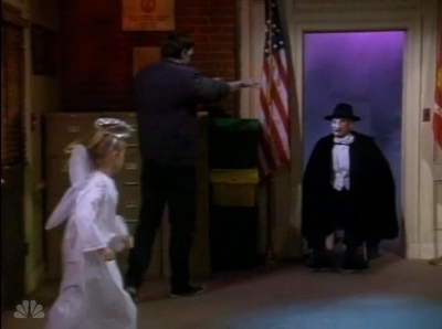 MAJOR_DAD_-_E4X05_THERES_NO_PLACE_LIKE_FARLOW_179.jpg
