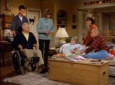 MAJOR_DAD_-_E4X05_THERES_NO_PLACE_LIKE_FARLOW_224.jpg