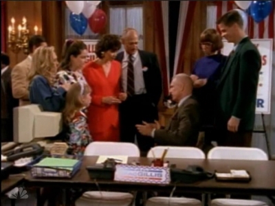 MAJOR_DAD_-_E4X06_THE_ELECTION_SHOW_238.jpg