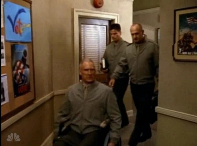 MAJOR_DAD_-_E4X07_GUNNYS_VIELED_THREAT_005.jpg