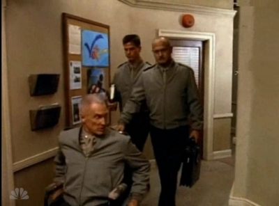 MAJOR_DAD_-_E4X07_GUNNYS_VIELED_THREAT_006.jpg