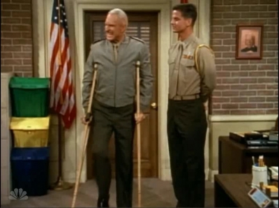 MAJOR_DAD_-_E4X08_ONE_FOR_THE_ROAD_014.jpg