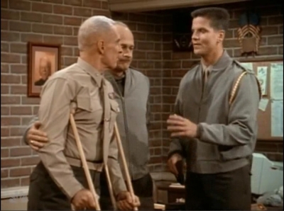 MAJOR_DAD_-_E4X08_ONE_FOR_THE_ROAD_112.jpg