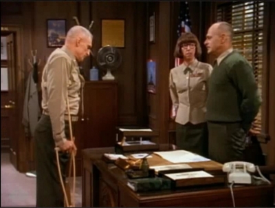 MAJOR_DAD_-_E4X09_BLUE_TENANT_HOLOWACHUCK_024.jpg