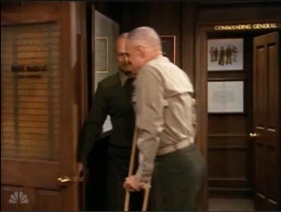 MAJOR_DAD_-_E4X09_BLUE_TENANT_HOLOWACHUCK_066.jpg