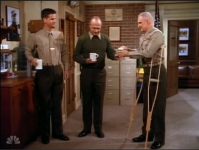 MAJOR_DAD_-_E4X09_BLUE_TENANT_HOLOWACHUCK_085.jpg