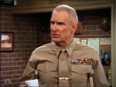 MAJOR_DAD_-_E4X09_BLUE_TENANT_HOLOWACHUCK_106.jpg
