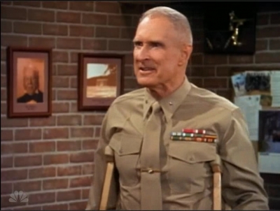 MAJOR_DAD_-_E4X09_BLUE_TENANT_HOLOWACHUCK_168.jpg