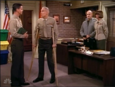 MAJOR_DAD_-_E4X09_BLUE_TENANT_HOLOWACHUCK_199.jpg