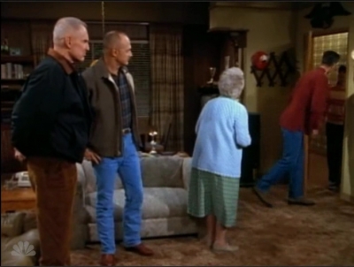 MAJOR_DAD_-_E4X09_BLUE_TENANT_HOLOWACHUCK_360.jpg